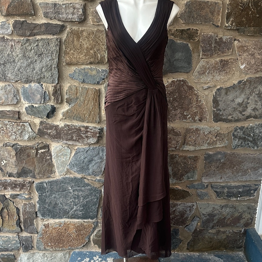 Tadashi Collection Brown Ruched Evening Gown Sleeveless Draped Maxi Dress M - Picture 1 of 8